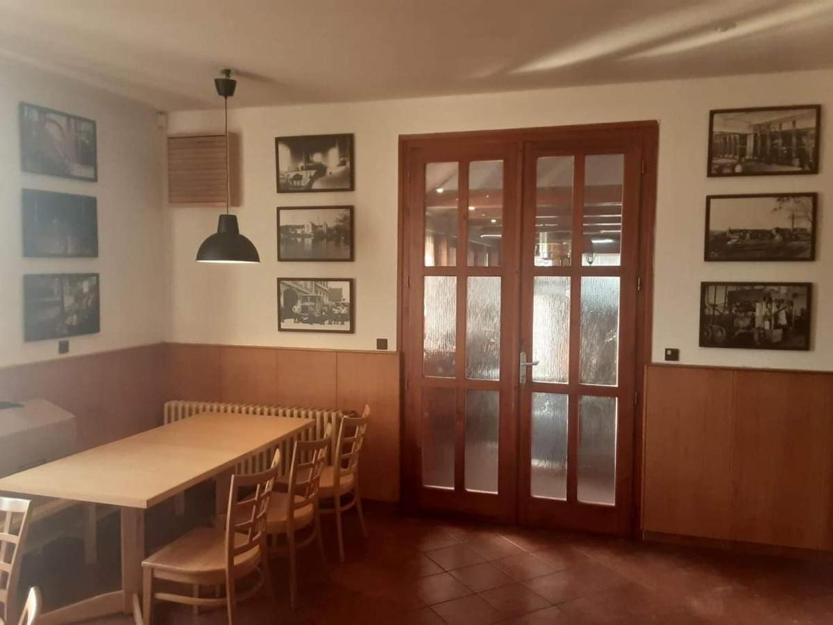 ホテルRestaurace U Vlkove Kamenice エクステリア 写真